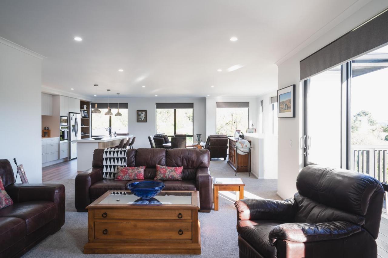 Modern Family Friendly Getaway Villa Dunedin Bagian luar foto