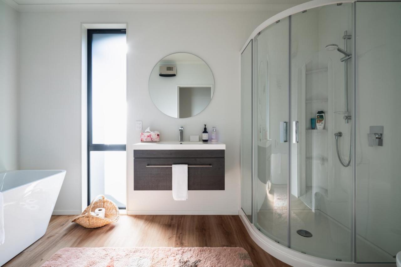Modern Family Friendly Getaway Villa Dunedin Bagian luar foto